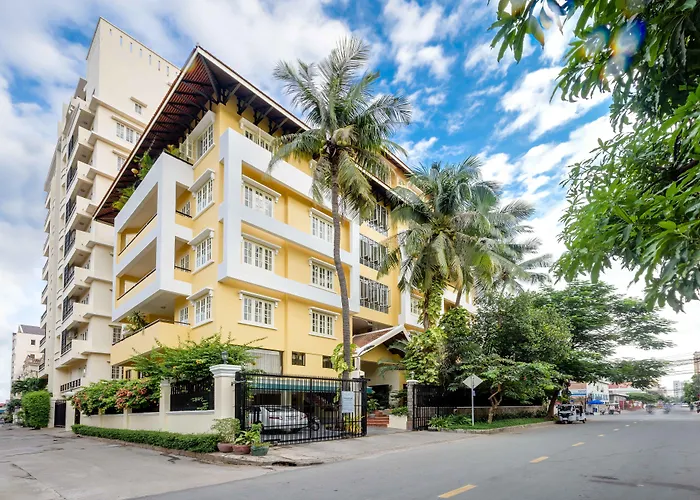 Hotels With Four Stars City View Apartment